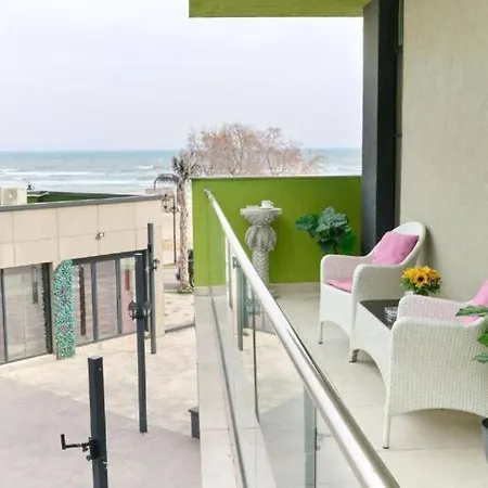 Apartment Nety House Alezzi